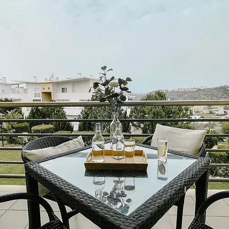 By Blen.d * 阿尔布费拉