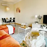 By Blen.d Apartamento *